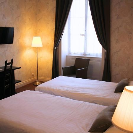 Grand Hotel De Bourbon-Lancy - Spa Et Restaurant - Logis Zewnętrze zdjęcie