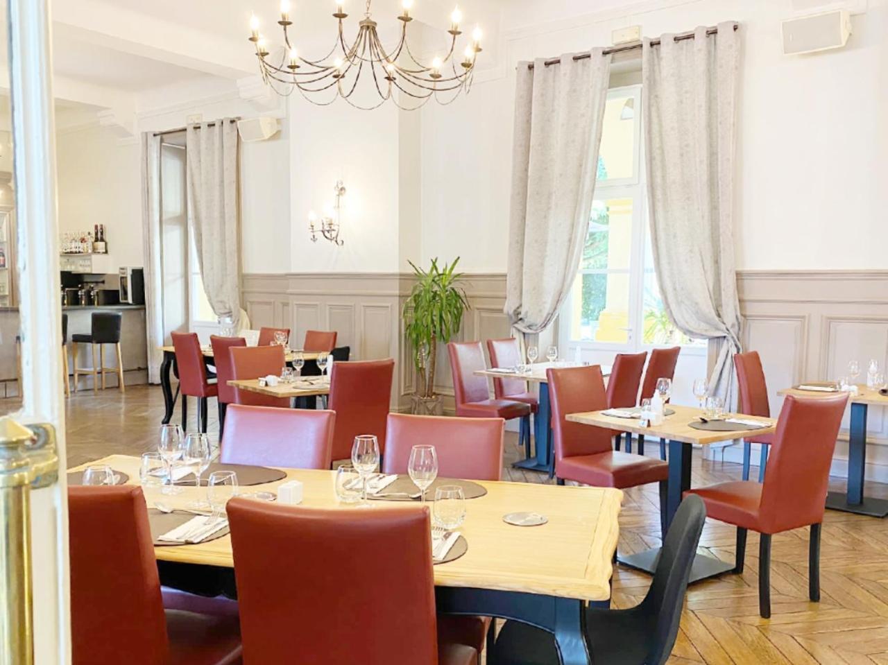 Grand Hotel De Bourbon-Lancy - Spa Et Restaurant - Logis Zewnętrze zdjęcie