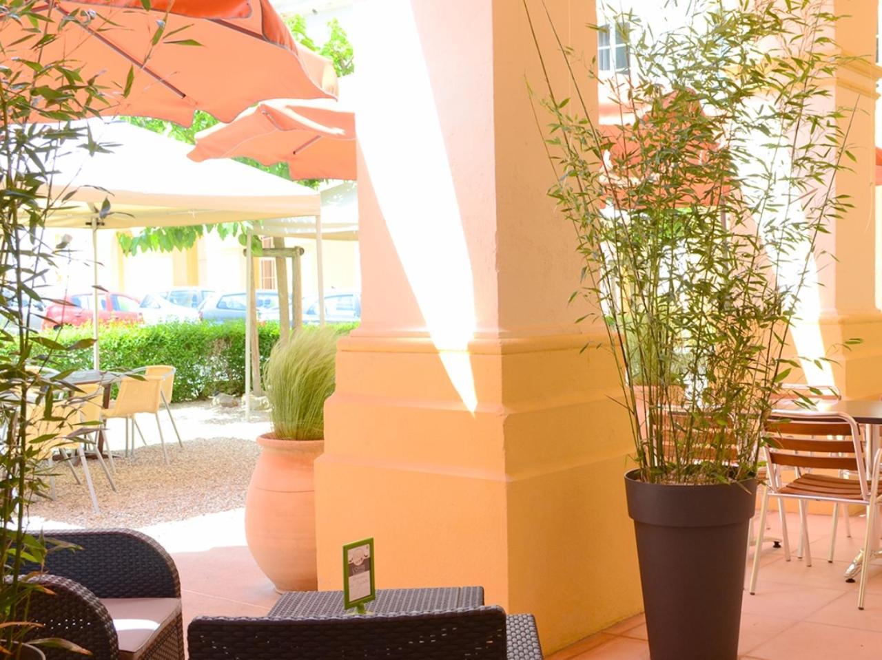 Grand Hotel De Bourbon-Lancy - Spa Et Restaurant - Logis Zewnętrze zdjęcie